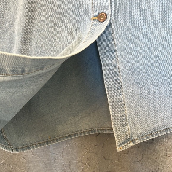 Denim Button-Front Skirt 🆕 - Picture 11 of 12